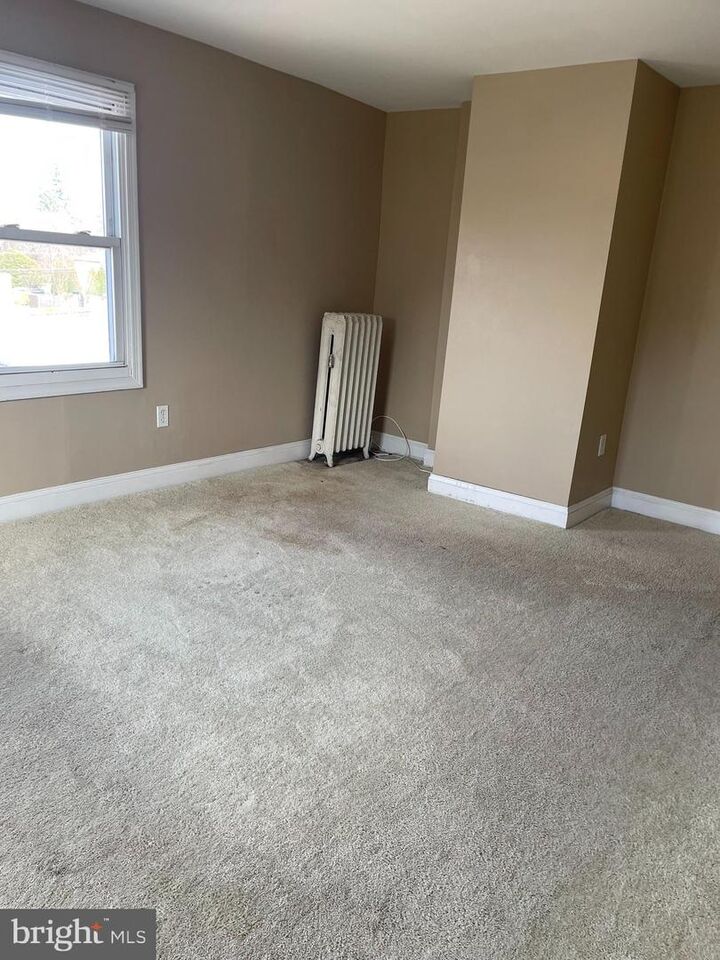 Property Photo:  221 Chester Avenue B  NJ 08057 