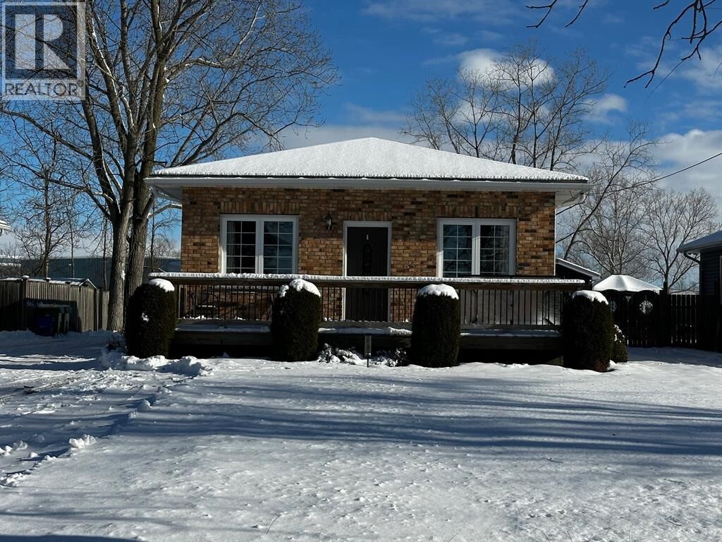 Photo de la propriété: 274 Eureka Street ON N0N 1R0