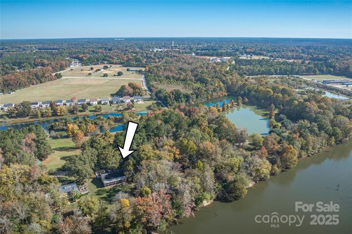 Property Photo: 195 Wild Turkey Lane SC 29020