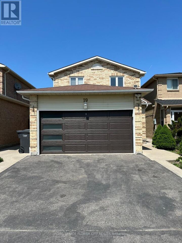 Property Photo:  19 Muskoka Street  ON L6Z 3W3 