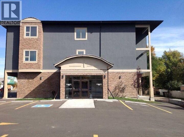 Property Photo: 330 2 Street West AB T1R 0E9