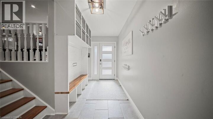 Property Photo:  45 Latzer Crescent  ON N3V 1E1 