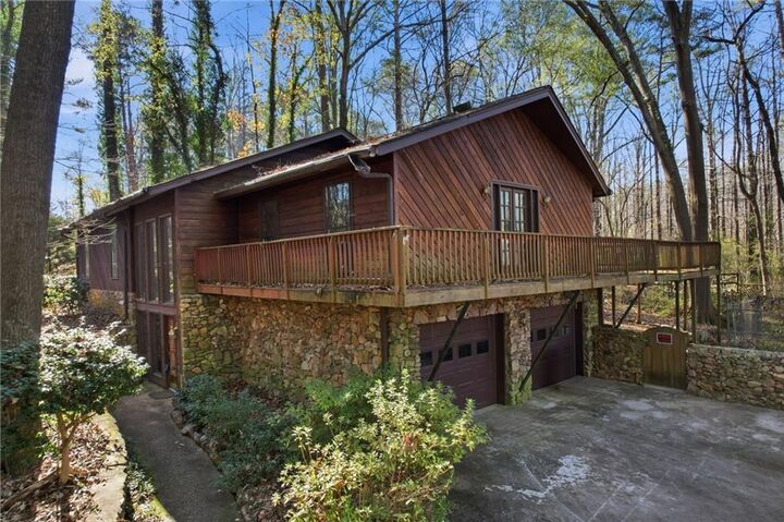 Property Photo: 1091 Cole Drive SW GA 30047