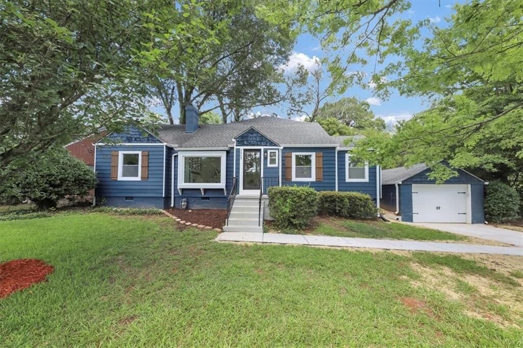 Property Photo:  3423 Rugby Circle  GA 30337 