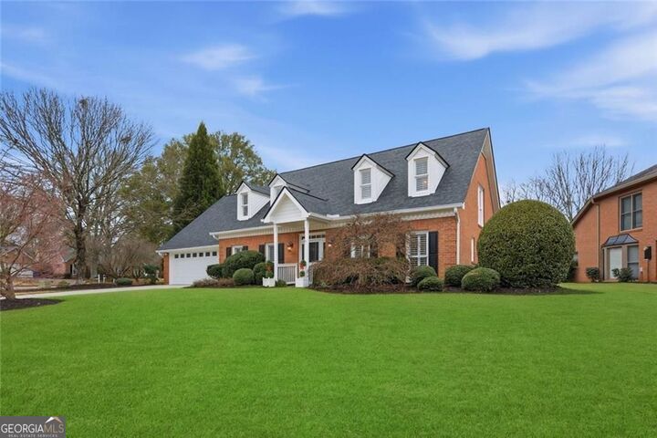 Property Photo: 400 Carybell Lane GA 30004