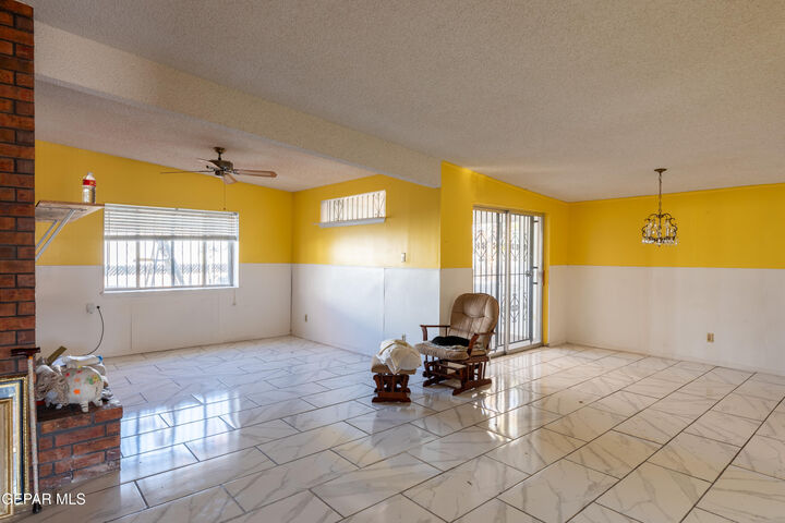 Property Photo: 10032 Foothill Drive TX 79924