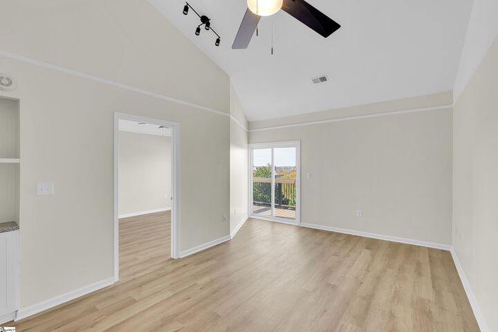 Property Photo: 233 N Main Street Unit 506 SC 29601