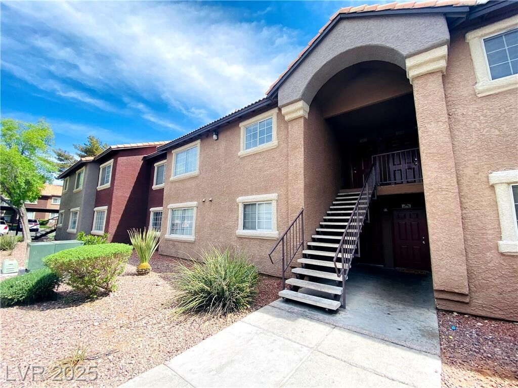 Property Photo:  2750 South Durango Drive 2032  NV 89117 