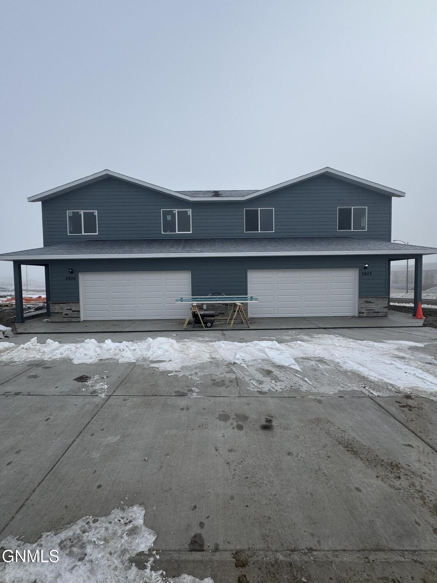Property Photo:  2906 30th Avenue W  ND 58801 