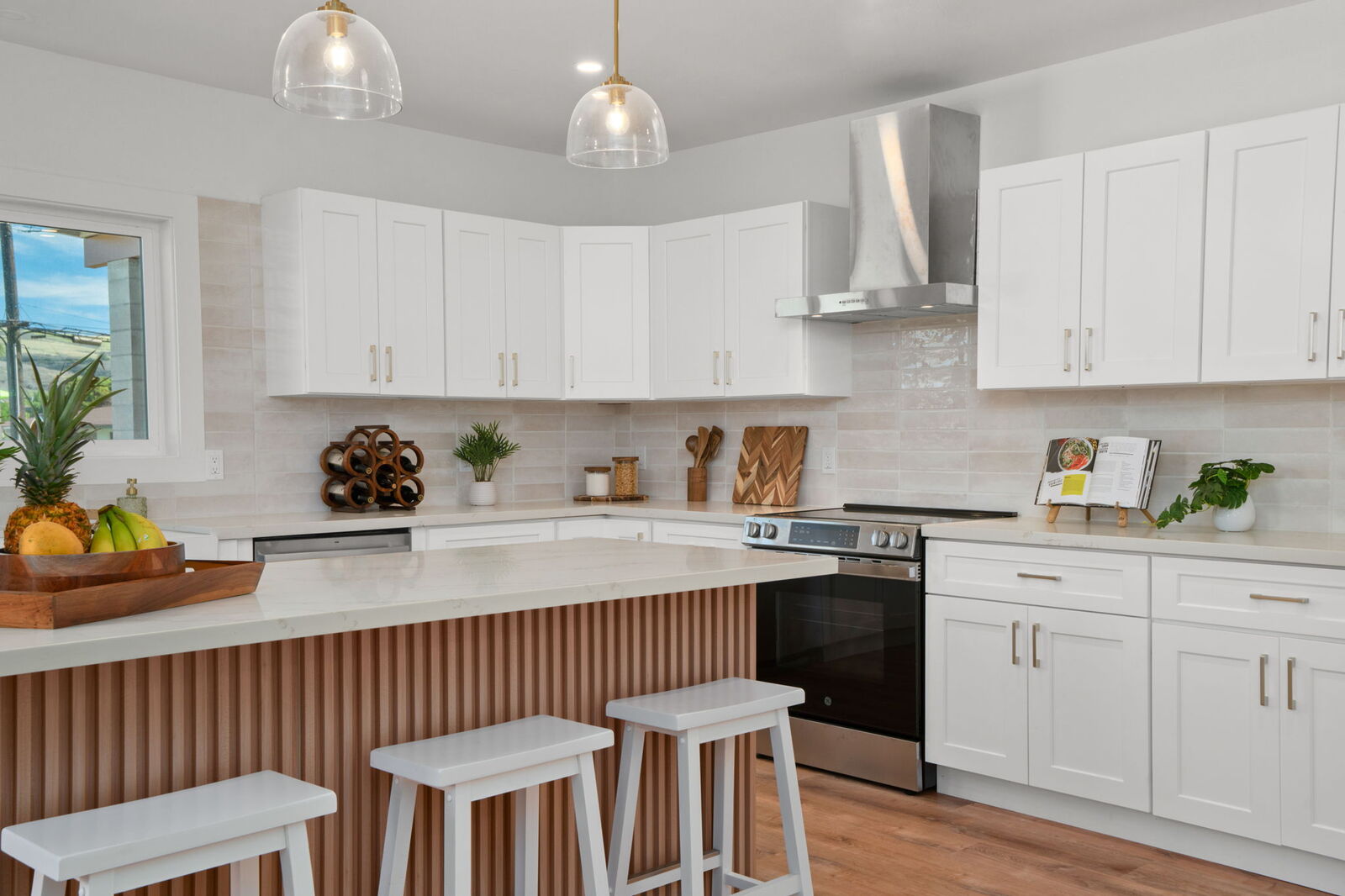 Property Photo:  8556  Elepaio Rd B  HI 96752 