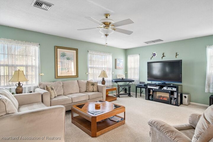 Property Photo: 4147 Bianca Street FL 33872