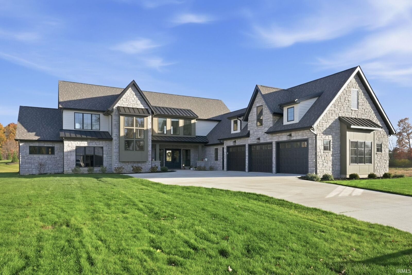 Property Photo: 594 Contour Cove IN 46748