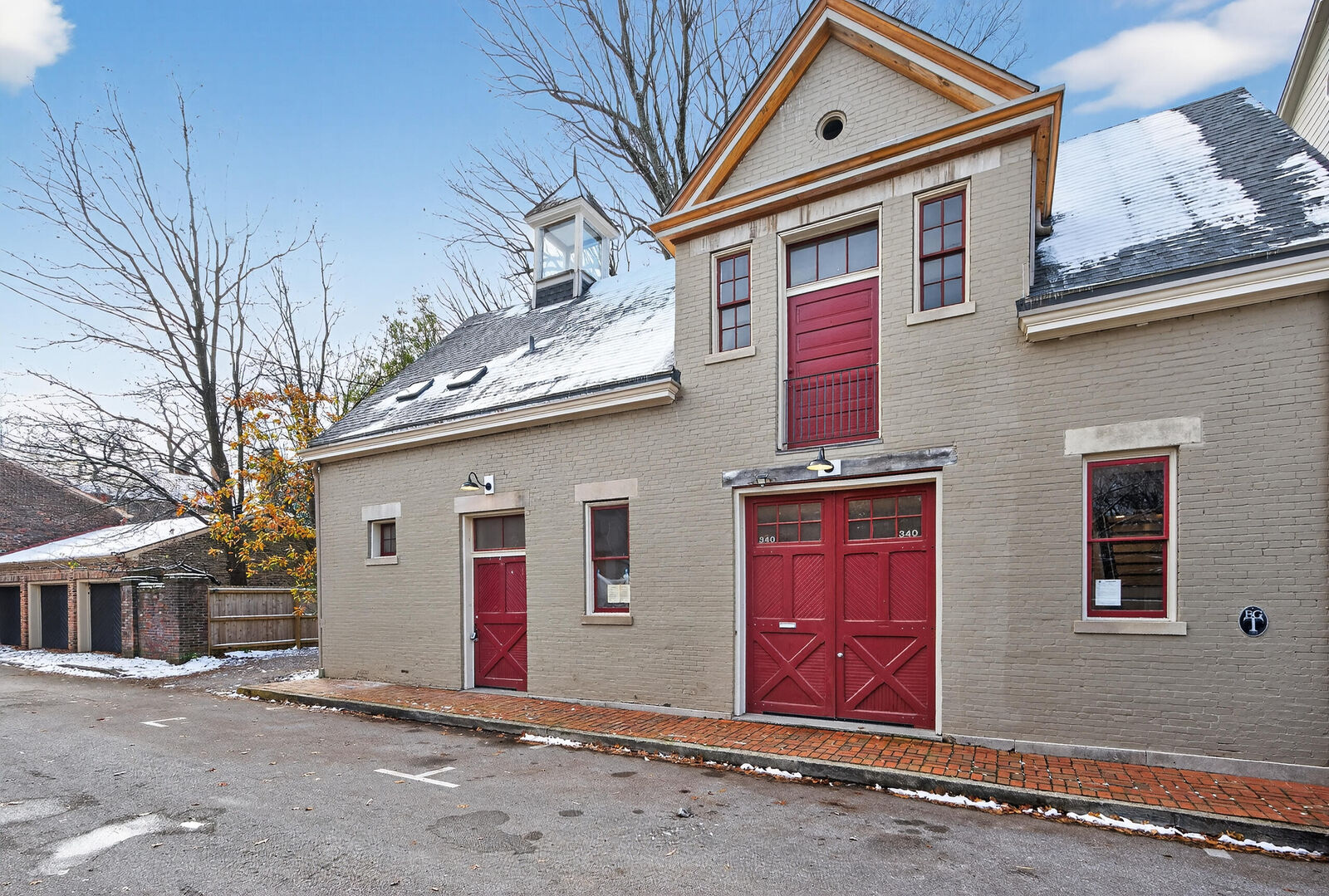 Property Photo:  340 New Street  KY 40507 