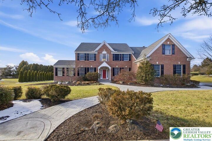 Property Photo:  2362 Cross Creek Road  PA 18062 