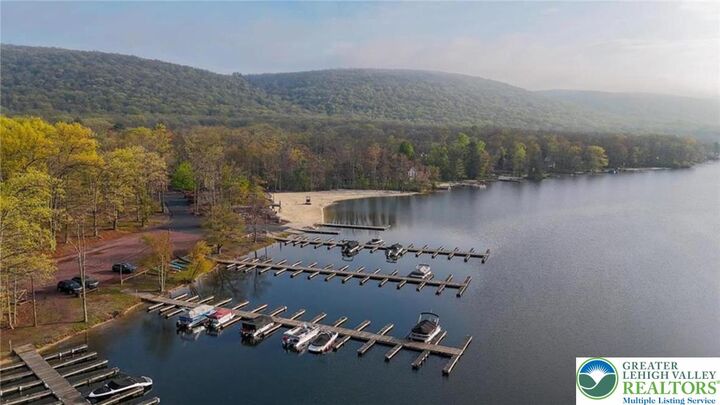 Property Photo:  29 Great Oaks Drive  PA 18240 