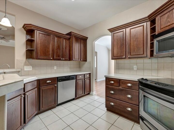 Property Photo:  286 Hunters Glenn  TX 75904 