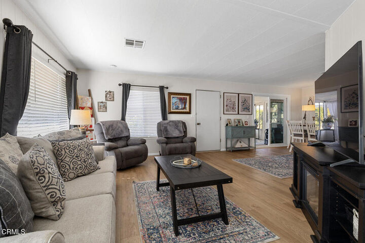 Property Photo:  500 W Santa Maria Street 4  CA 93060 