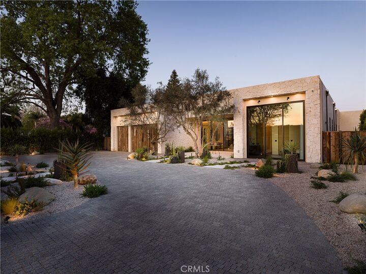 Property Photo:  5824 Manton Avenue  CA 91367 