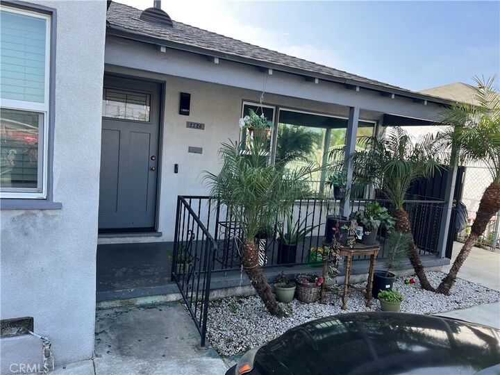 Property Photo: 1126 E 106th CA 90002