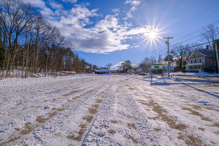 Property Photo:  64 Portland Road  ME 04009 