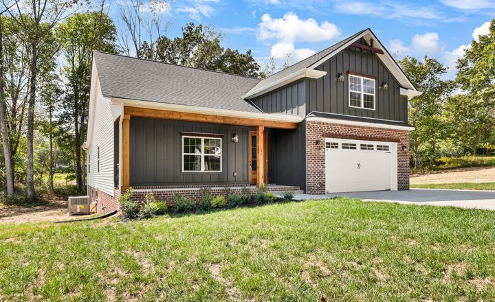 Property Photo:  3491 Meadows Rd  TN 37051 