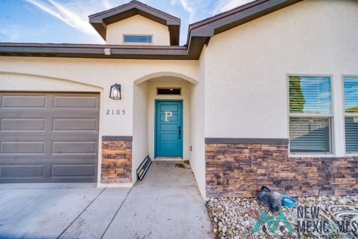 Property Photo: 2105 Hillcrest Street NM 88220