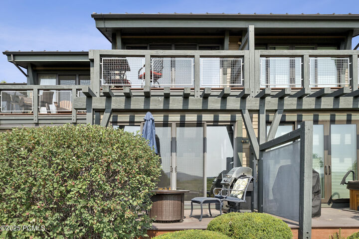 Property Photo: 6004 Park Lane Unit 75 UT 84098