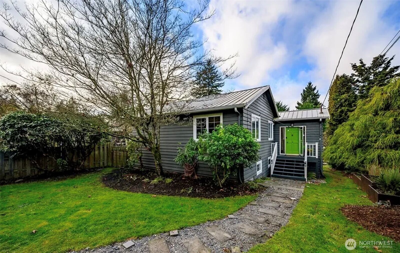 Property Photo:  11523  40th Avenue NE  WA 98125 