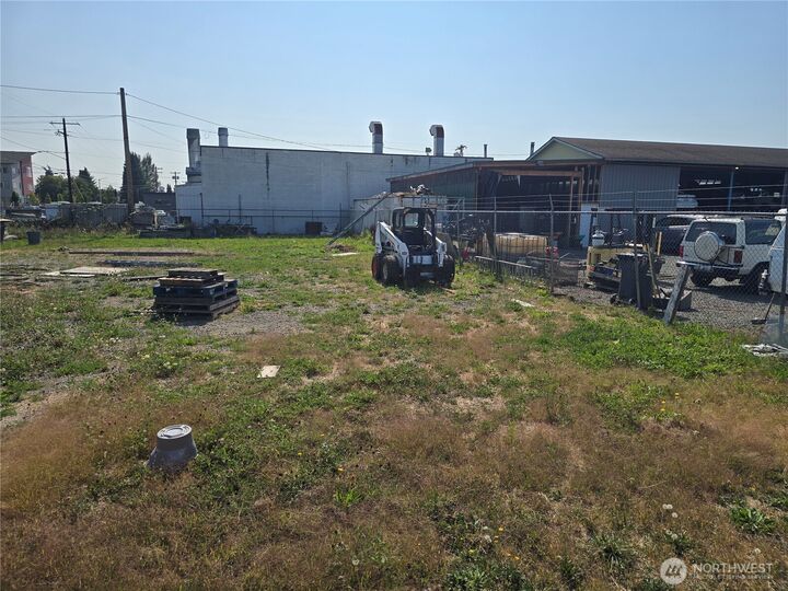 Property Photo:  1500  Xx Columbia Avenue  WA 98270 