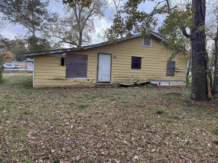 Property Photo: 1180 Trinidad TX 77703