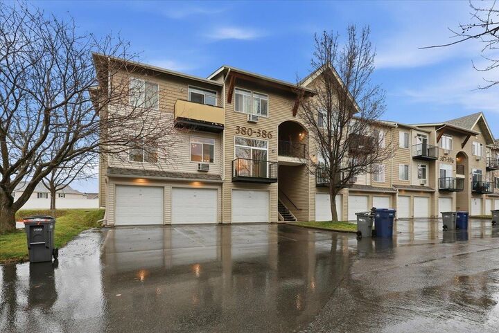 Property Photo:  22855 E Country Vista Dr #381  WA 99019 