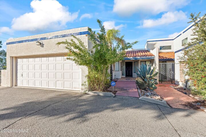 Property Photo:  5217 N 1st Avenue  AZ 85718 