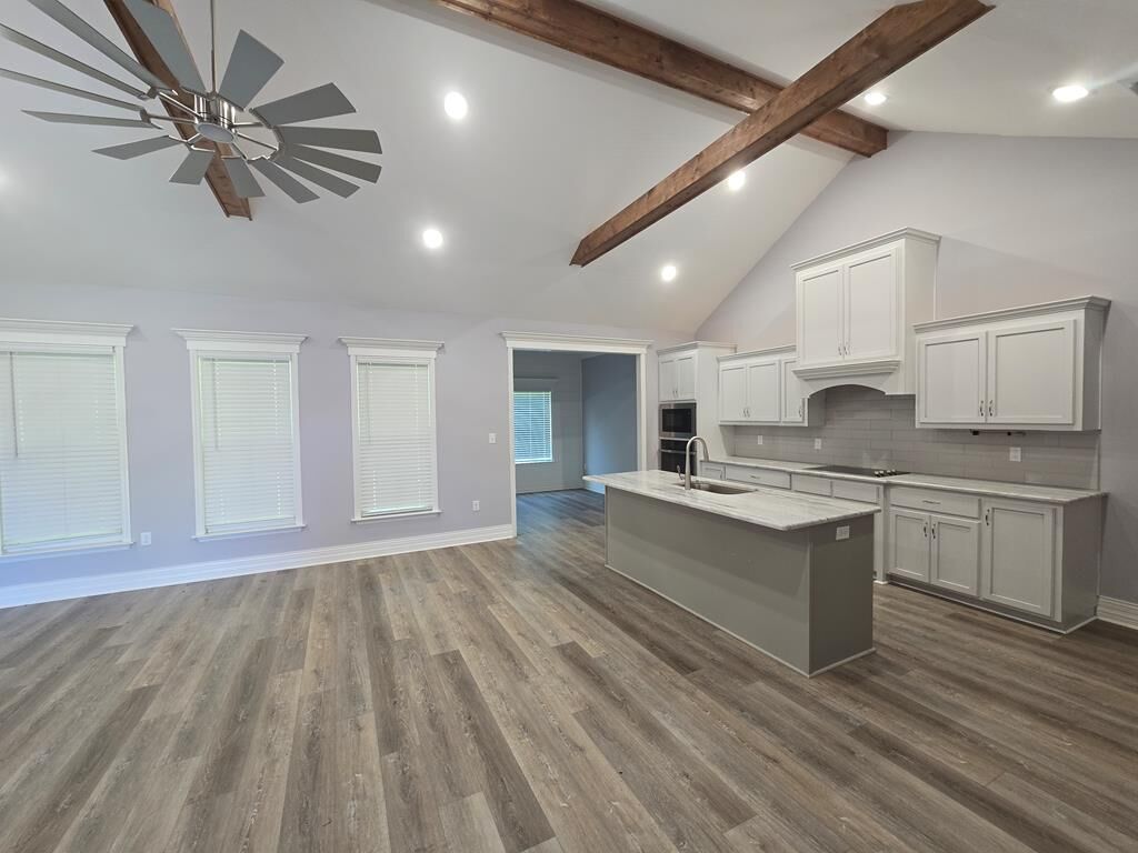 Property Photo:  3941 Duchess Court  GA 31605 