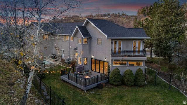 Property Photo: 35 E Lone Hollow Dr UT 84092