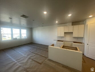 Property Photo: 1337 E 1670 N 817 UT 84651