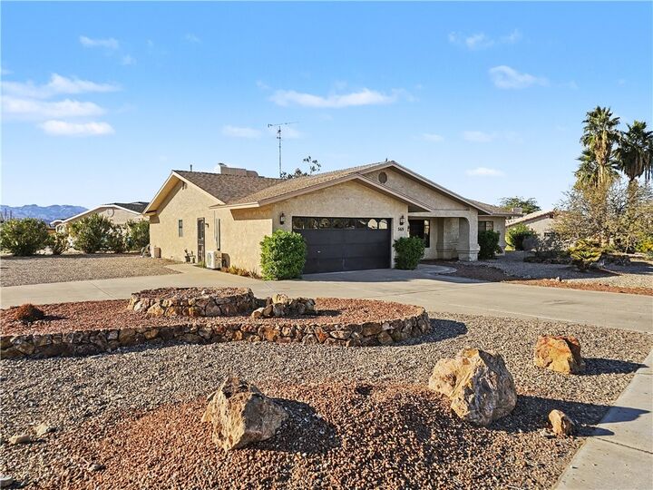 Property Photo: 569 N Acoma Boulevard AZ 86403