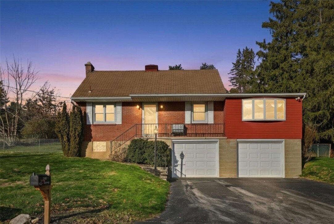 Property Photo: 1207 Zeno Ln PA 15101