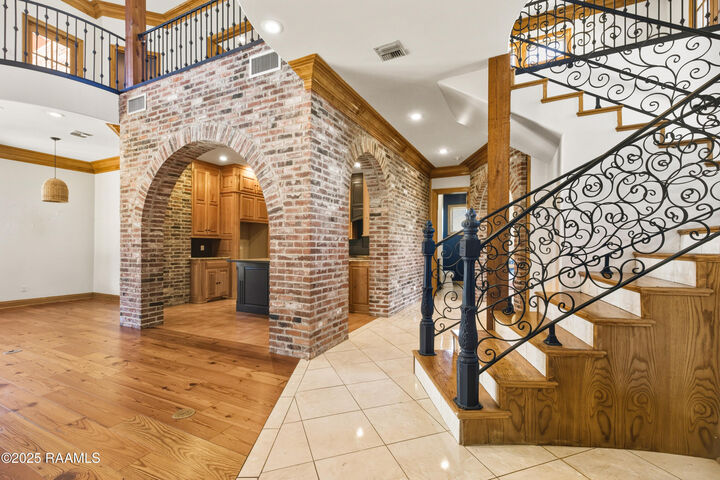 Property Photo: 113 W Hoyt Avenue LA 70526