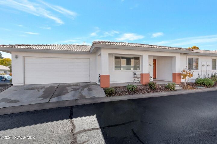 Property Photo:  825 E Mary Court  AZ 86326 