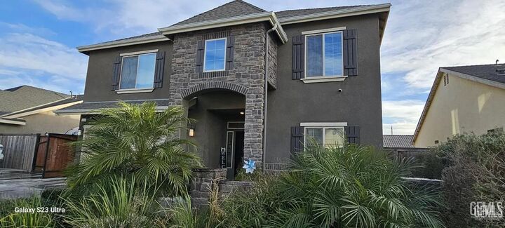 Property Photo:  9211 Woodbrook Drive  CA 93263 