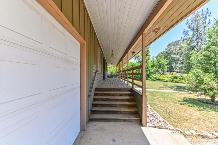 Property Photo:  1439 Oak Park Drive  CA 95249 