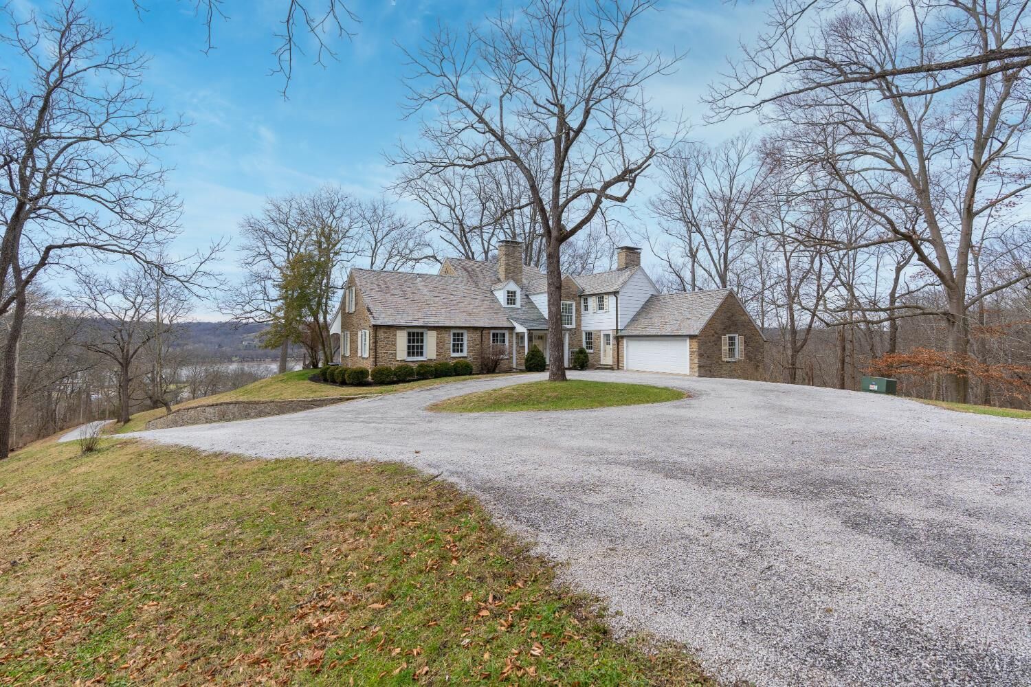 Property Photo:  1027 Bethel New Richmond Road  OH 45157 
