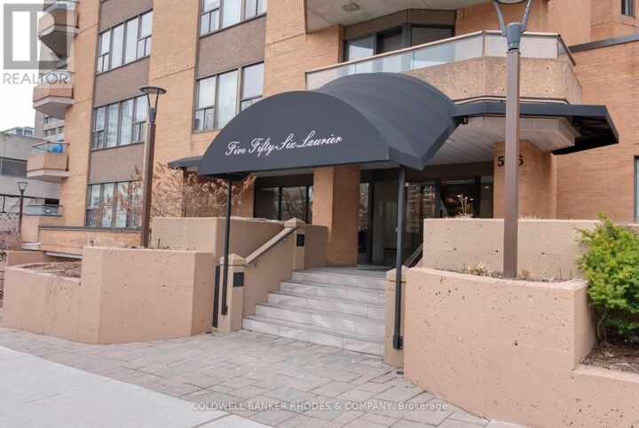 Property Photo:  556 Laurier Avenue West 1105  ON K1R 7X2 