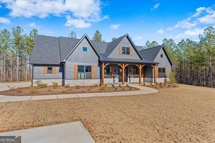 Property Photo: 1374 Morgan Road GA 30110