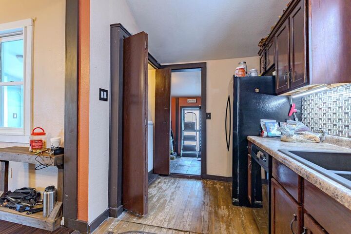 Property Photo:  617 Cottage St  WI 54452 