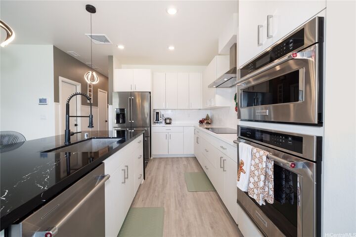 Property Photo: 91-1779 Mee Street HI 96706