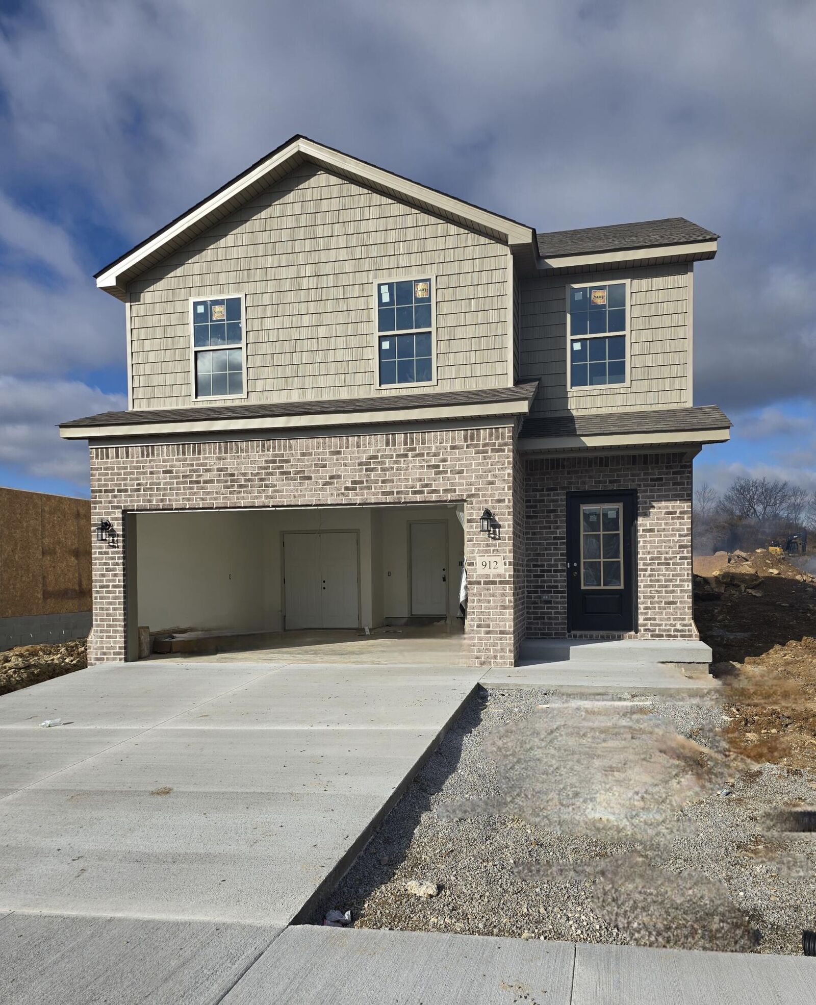 Property Photo:  925 Olympic Court  KY 40475 