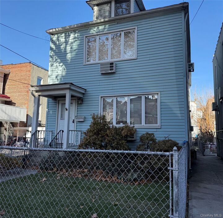 Property Photo:  2931 Wilkinson Avenue  NY 10461 