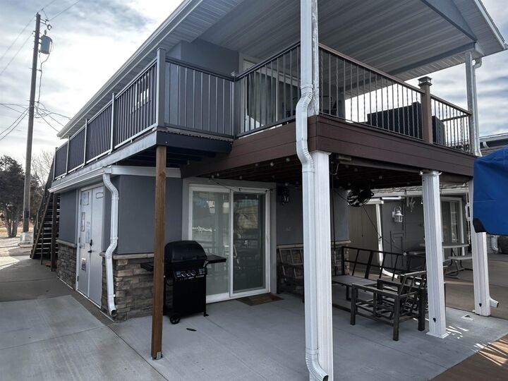 Property Photo: 205 Mill Isle 14A NE 69101