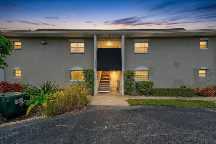 Property Photo:  8801 Bay Pointe Drive 102  FL 33615 